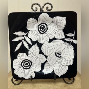 Square Black & White Ceramic Plate